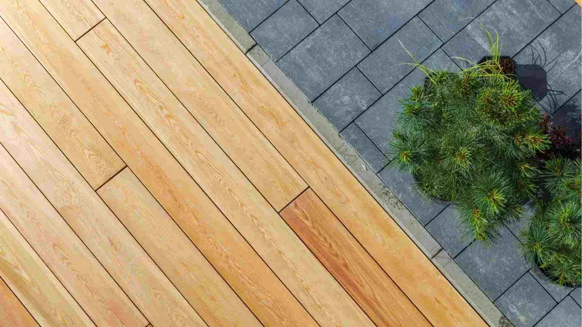 Decking Oil & Paint